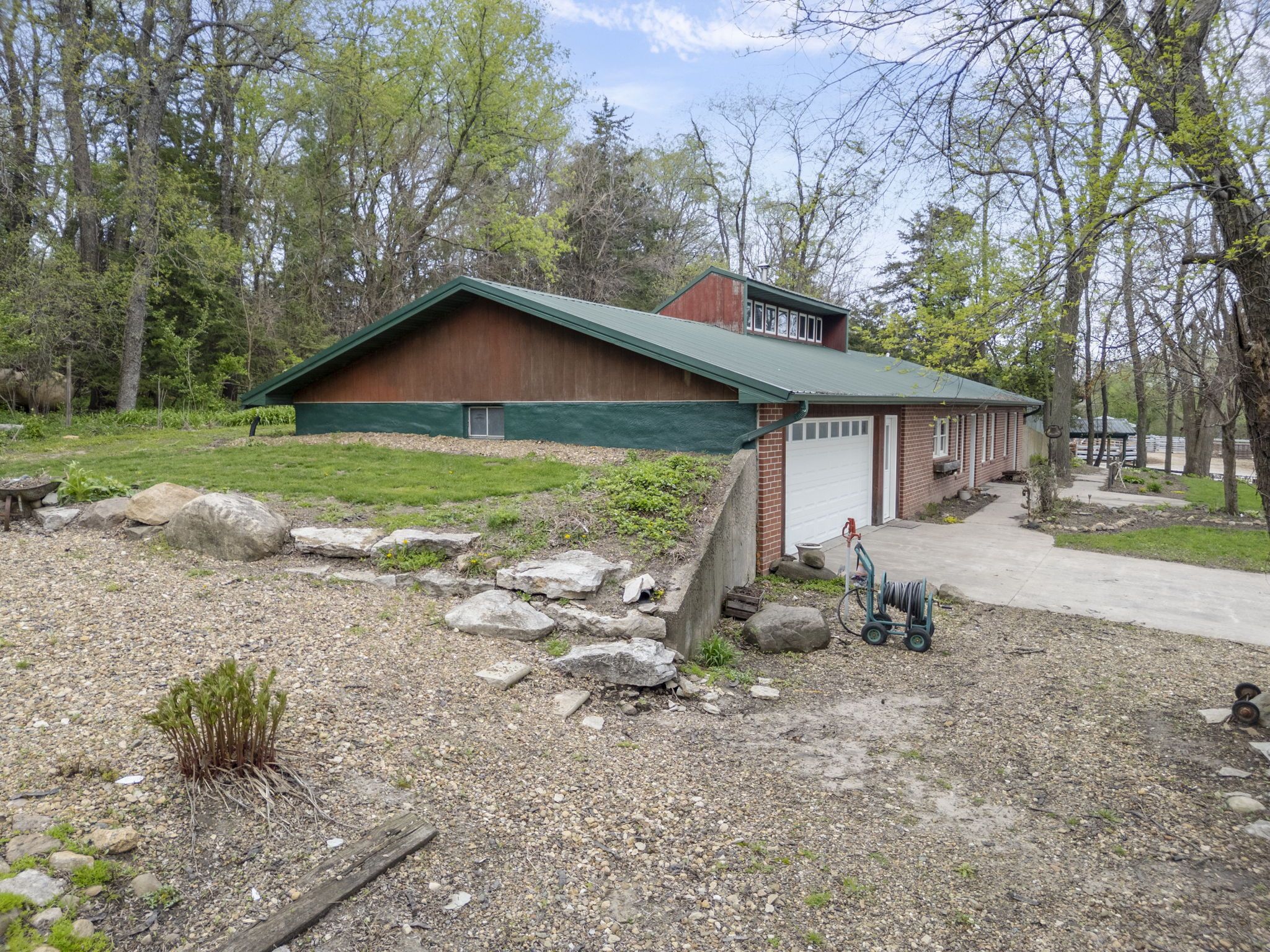 Listing Photo: 12-web-or-mls-3251 Diagonal Blvd_Edits (12 of 18)